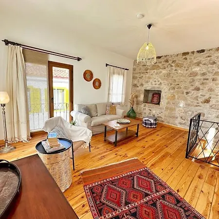 בית נופש Old Stone House With Seaview And Balcony Ayvalı